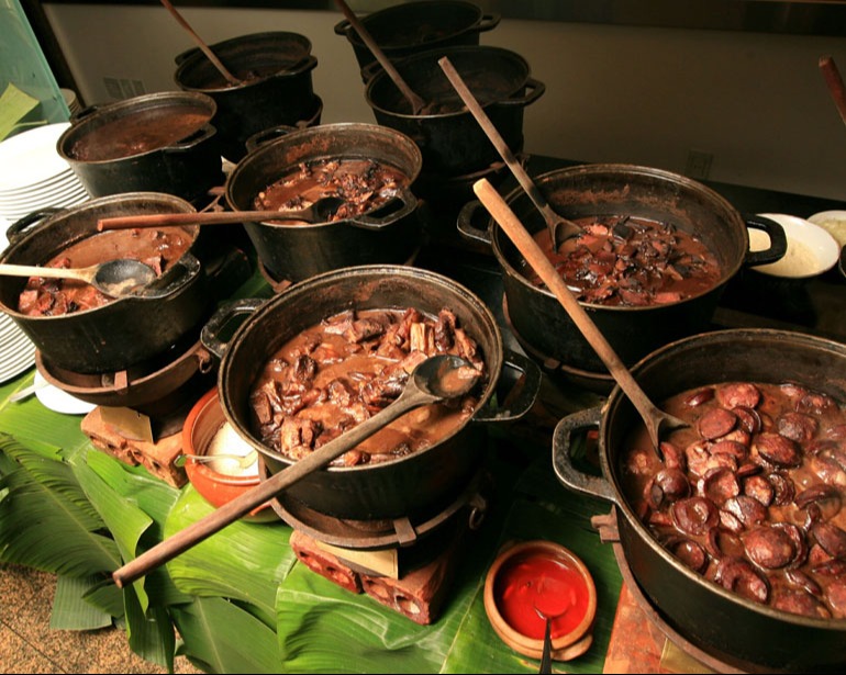 Buffet Feijoada 8 estrelas